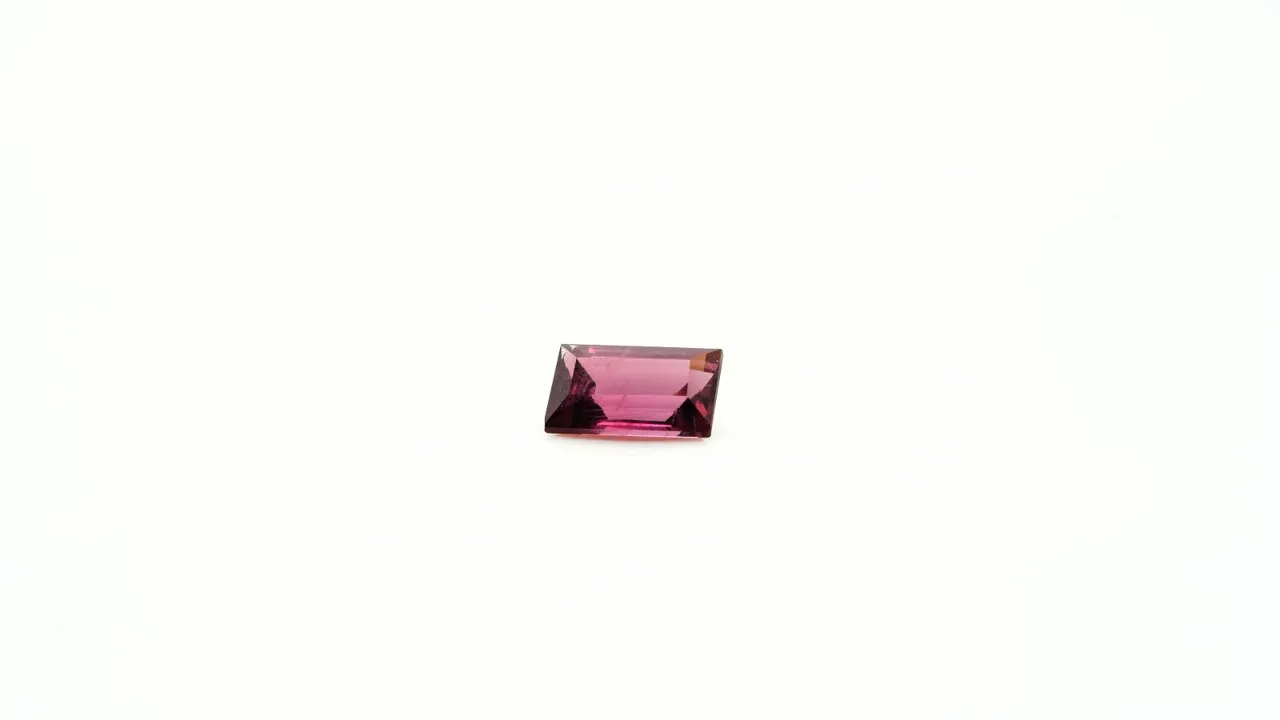 Spinel, Vietnam, photograph 2